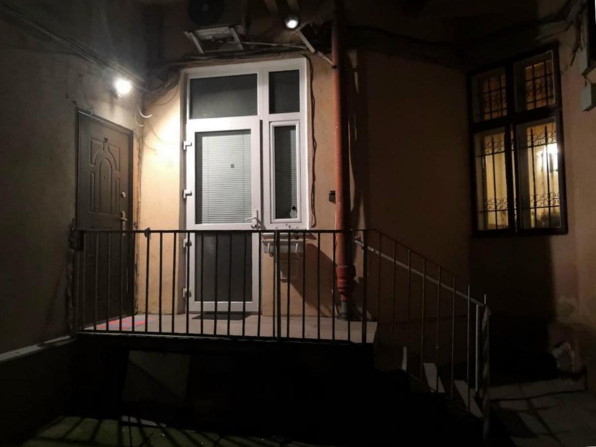 Apartment In Lviv City Center. Квартира В Центре Львова Buitenkant foto